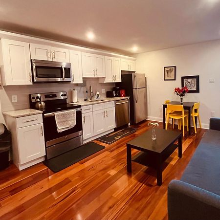 Appartamento Modern Cozy Unit Near Geno'S & Pat'S Filadelfia Esterno foto
